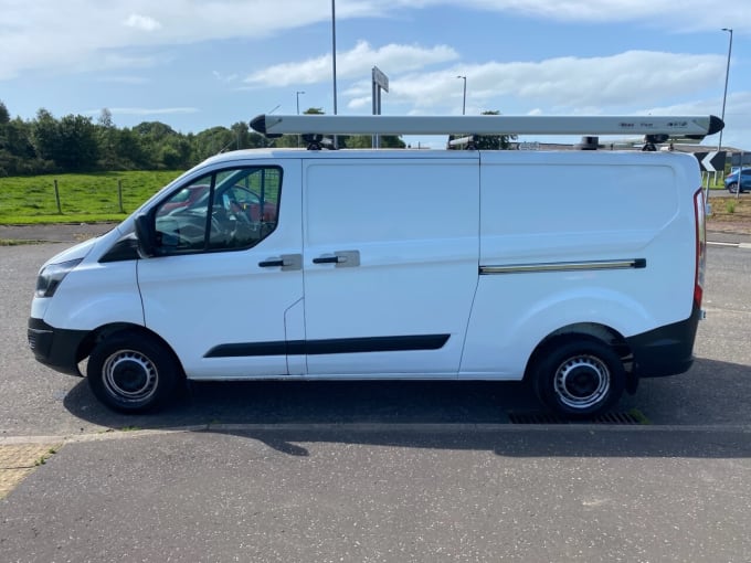 2025 Ford Transit Custom
