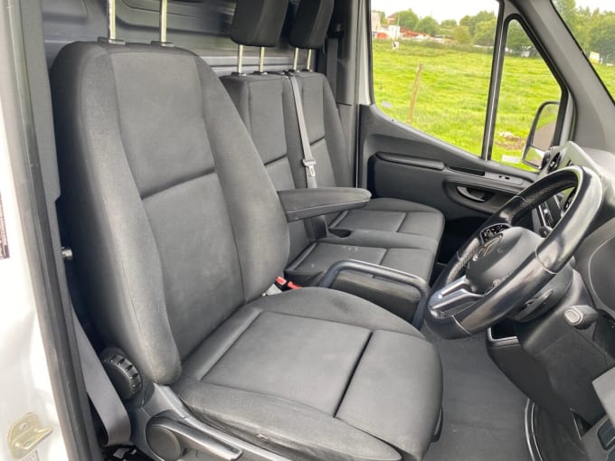 2025 Mercedes-benz Sprinter