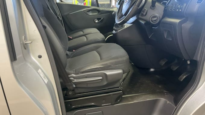 2025 Vauxhall Vivaro
