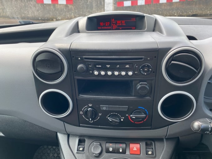 2025 Peugeot Partner