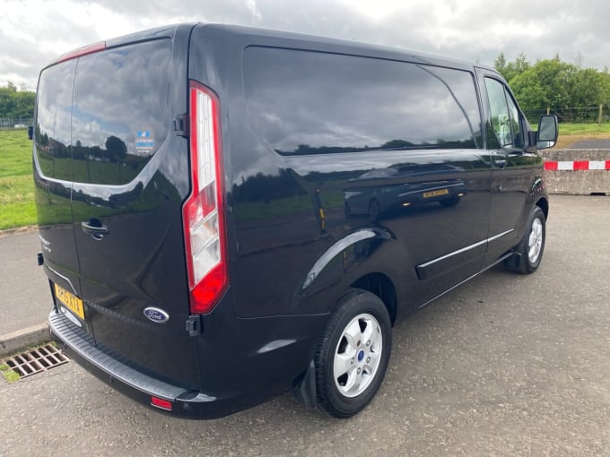 2025 Ford Transit Custom