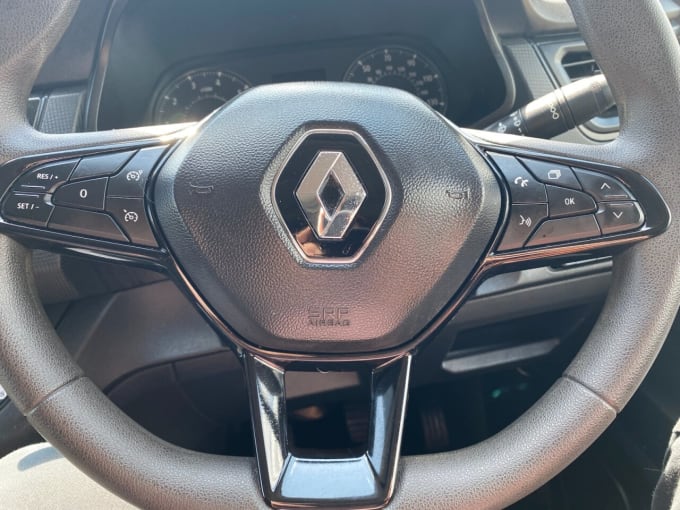 2025 Renault Trafic