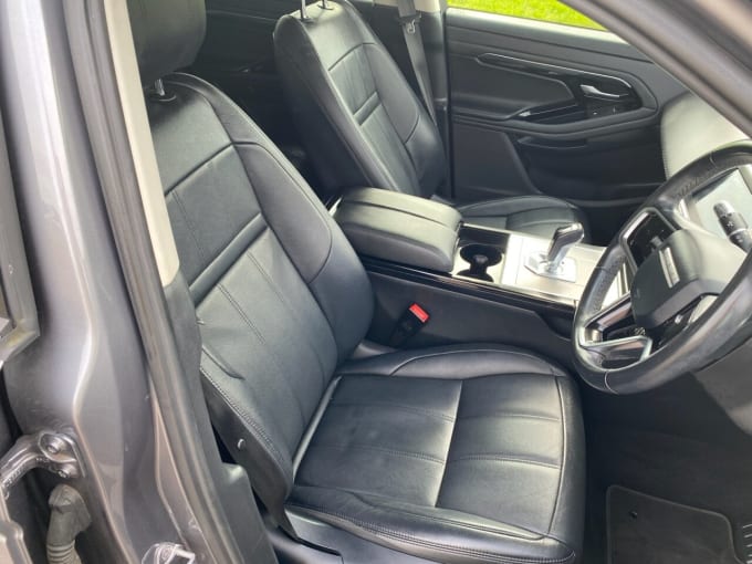 2025 Land Rover Range Rover Evoque