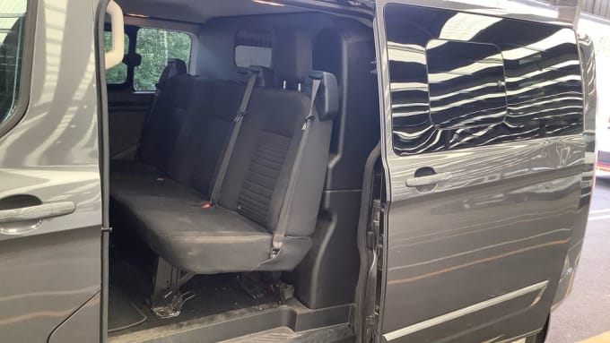 2025 Ford Transit Custom