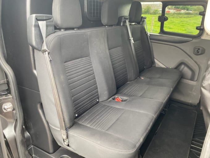 2025 Ford Transit Custom