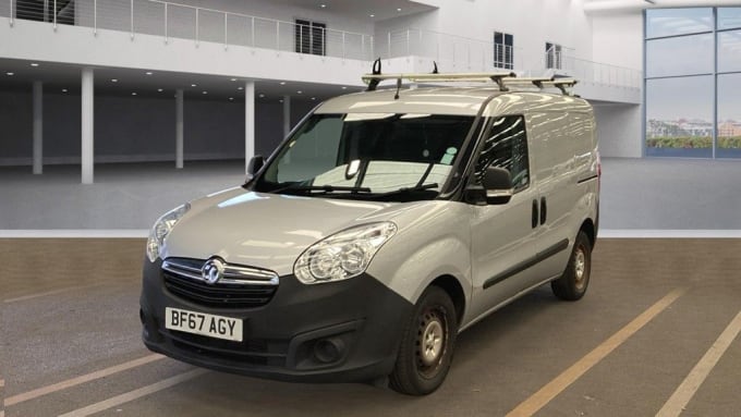 2025 Vauxhall Combo