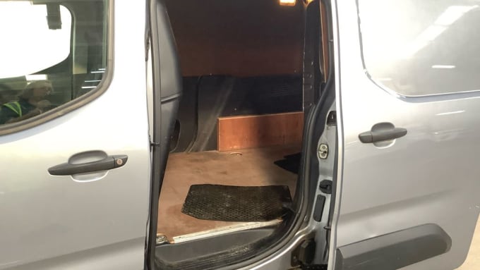 2025 Vauxhall Combo