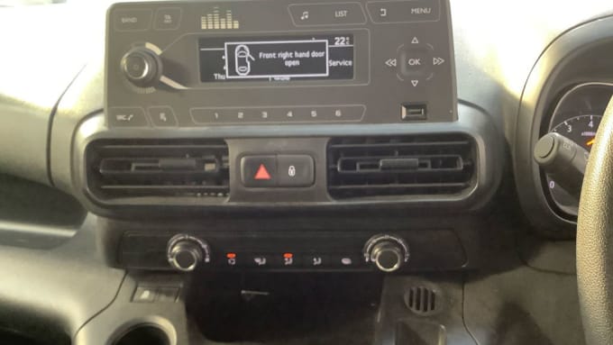 2025 Vauxhall Combo