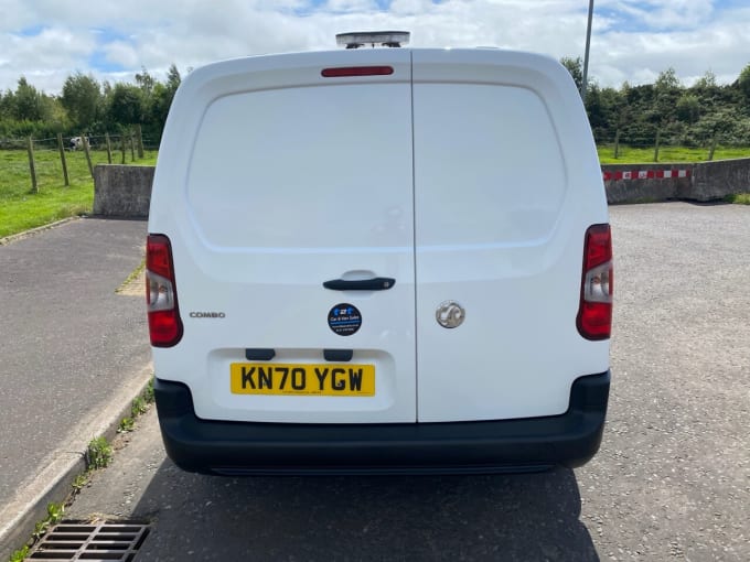 2025 Vauxhall Combo