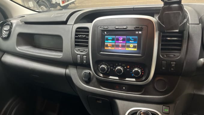 2025 Renault Trafic