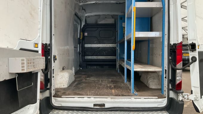 2025 Ford Transit