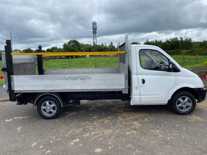 2025 Ldv V80