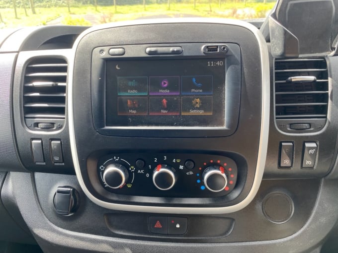 2025 Renault Trafic