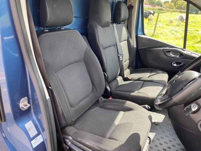 2025 Renault Trafic