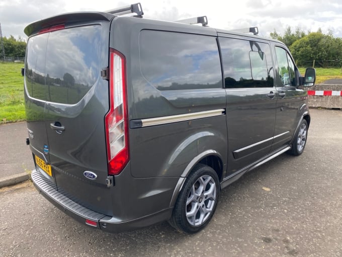 2025 Ford Transit Custom