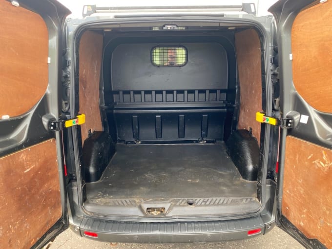 2025 Ford Transit Custom