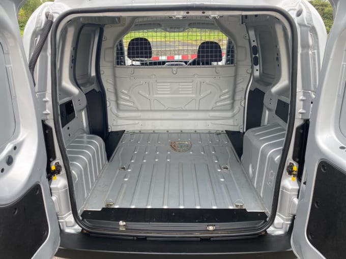 2025 Peugeot Bipper