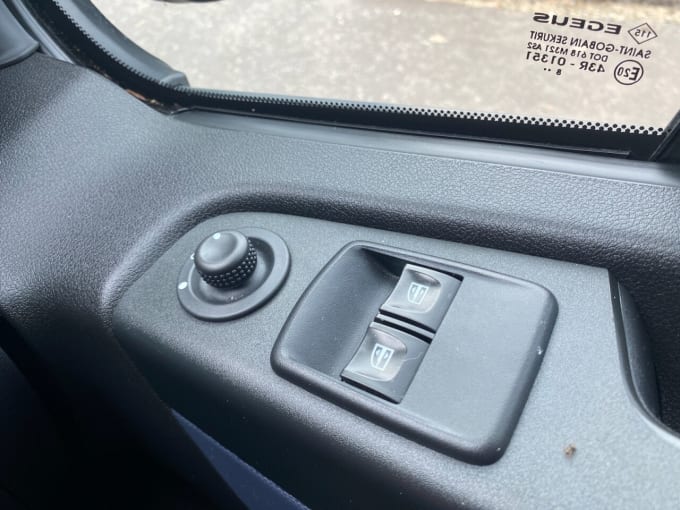 2025 Vauxhall Vivaro