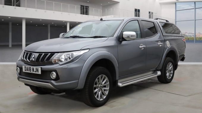 2025 Mitsubishi L200