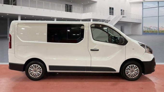 2025 Renault Trafic