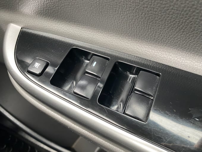 2019 Mitsubishi L200