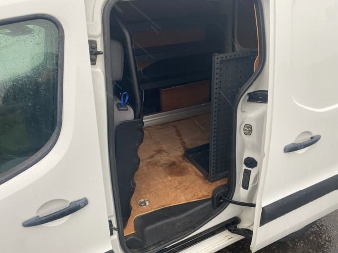 2016 Peugeot Partner