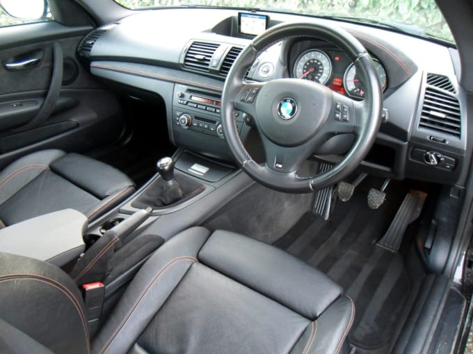 2011 BMW 1 Series