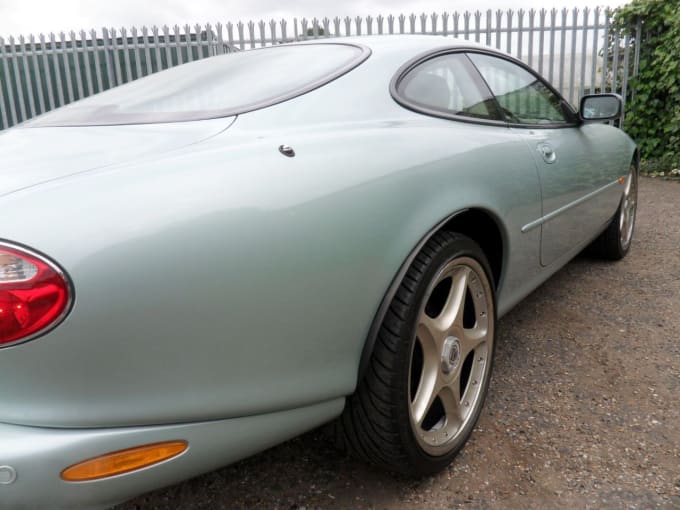 2001 Jaguar Xk8