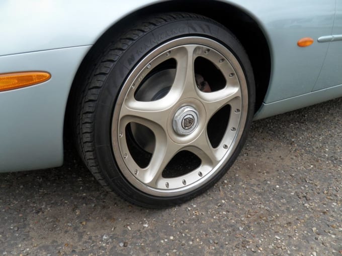 2001 Jaguar Xk8