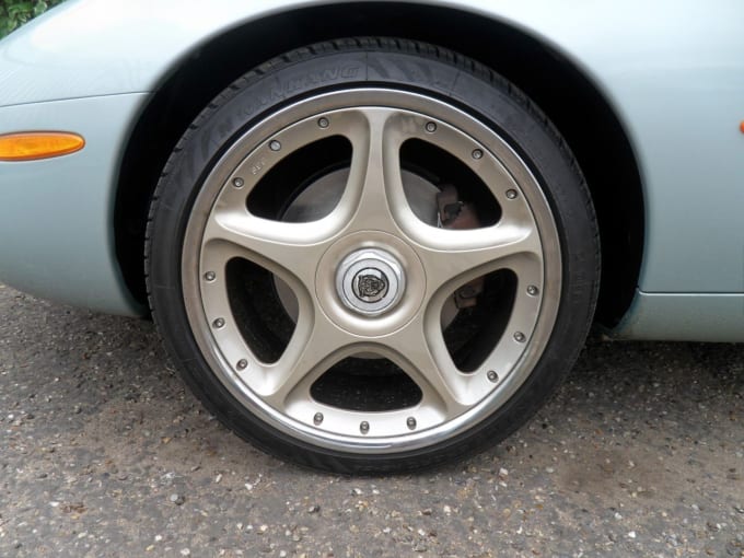 2001 Jaguar Xk8