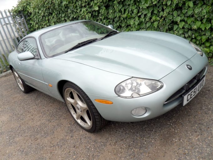 2001 Jaguar Xk8