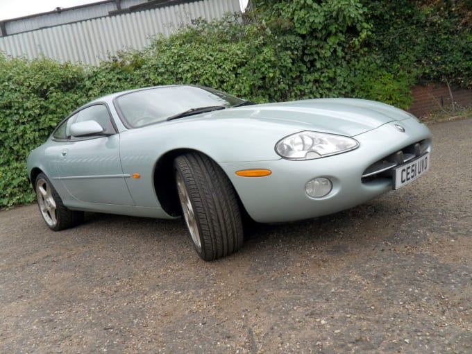 2001 Jaguar Xk8