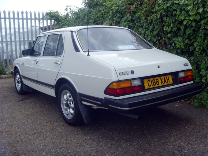 2025 Saab 900