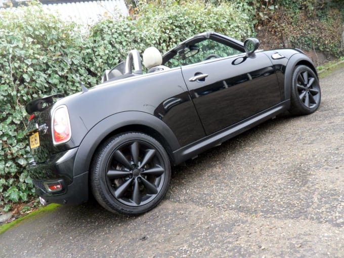 2025 Mini Roadster