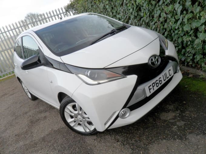 2025 Toyota Aygo