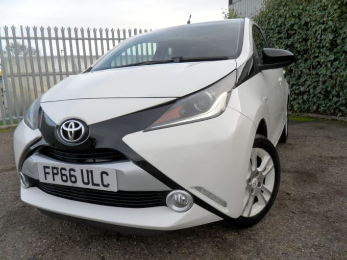 2025 Toyota Aygo