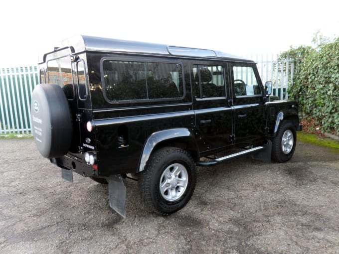 2025 Land Rover Defender