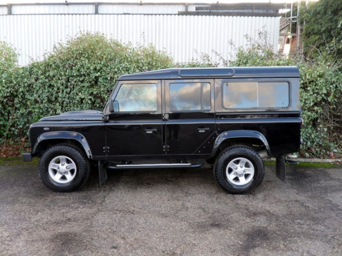 2025 Land Rover Defender