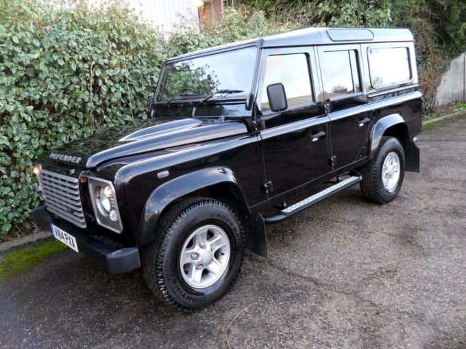 2025 Land Rover Defender