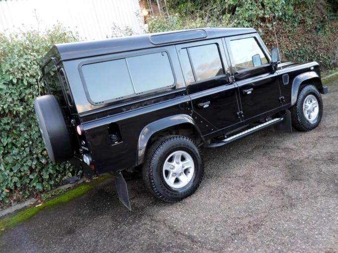 2025 Land Rover Defender