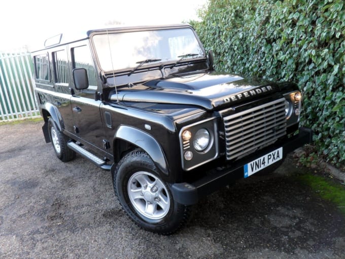 2025 Land Rover Defender