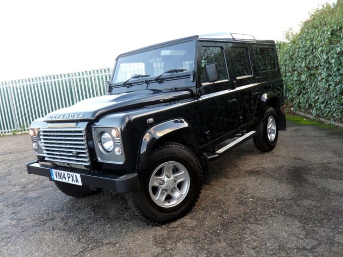 2025 Land Rover Defender