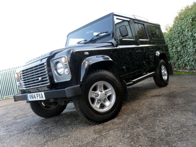 2025 Land Rover Defender