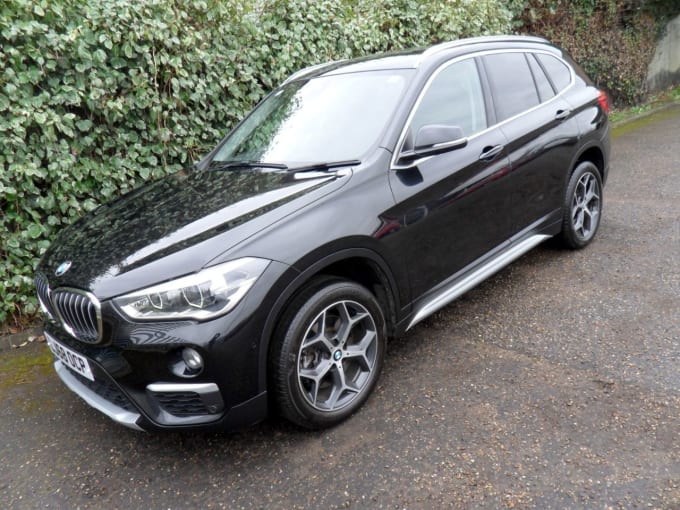 2025 BMW X1