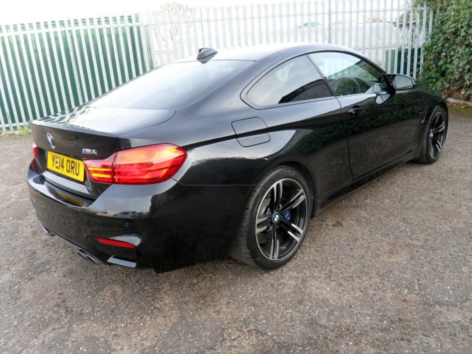 2025 BMW M4