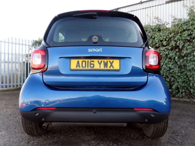 2025 Smart Fortwo