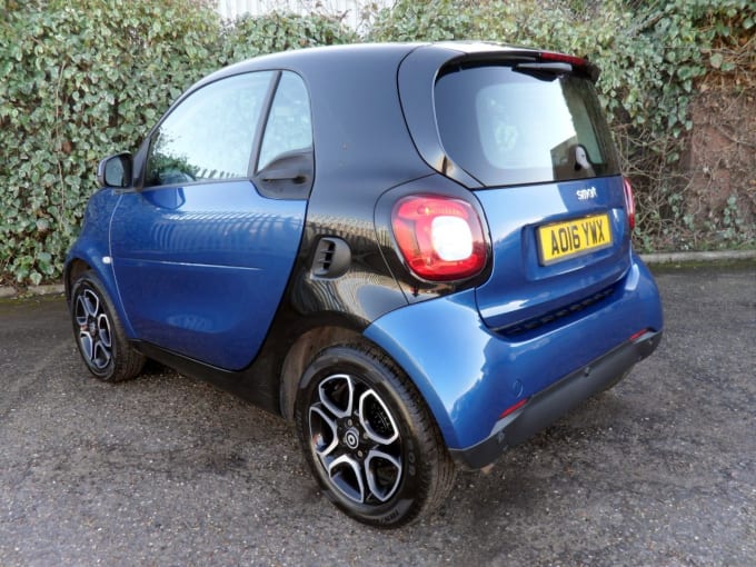 2025 Smart Fortwo