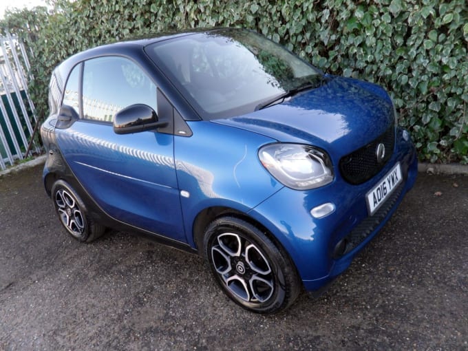 2025 Smart Fortwo