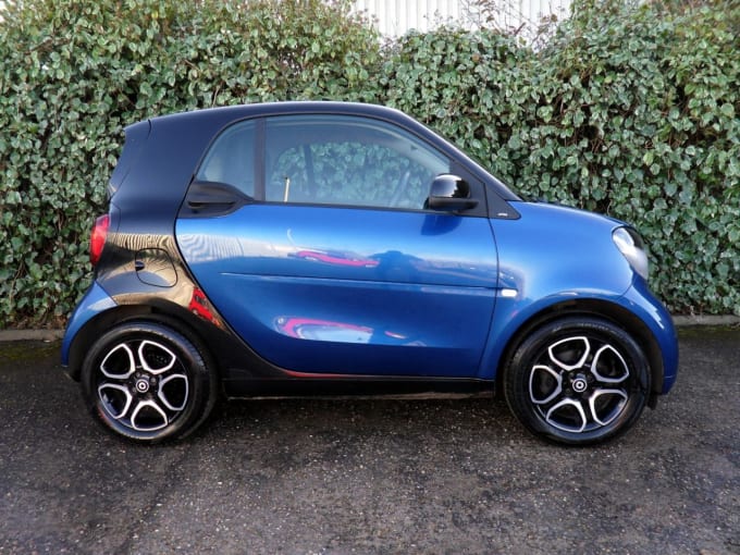 2025 Smart Fortwo