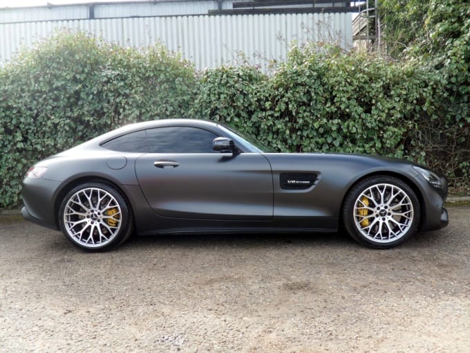 2025 Mercedes-benz Amg Gt